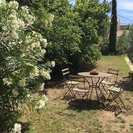 Le Petit Jeu Grignan Bed & Breakfast Bagian luar foto